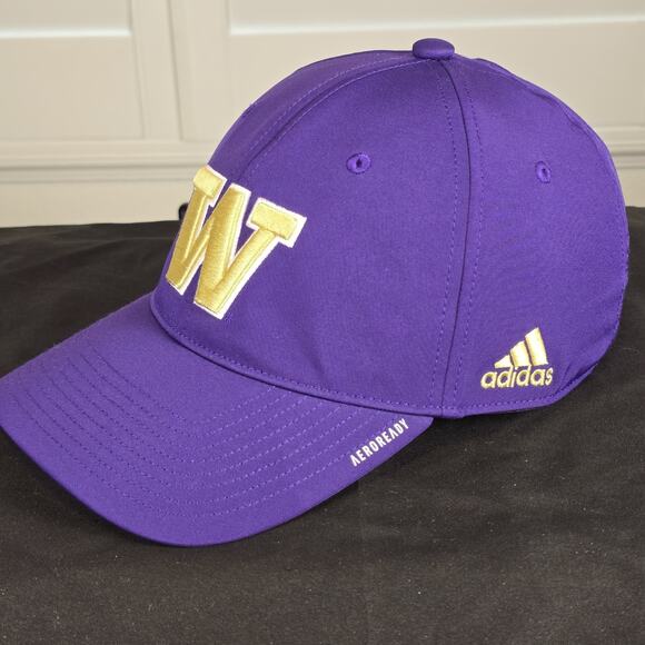 Washington Huskies Adidas Women's Hat, With Ponytail Hole - Picture 2 of 8